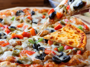 Simple Veg. Pizza CHEESE & CAPSICUM